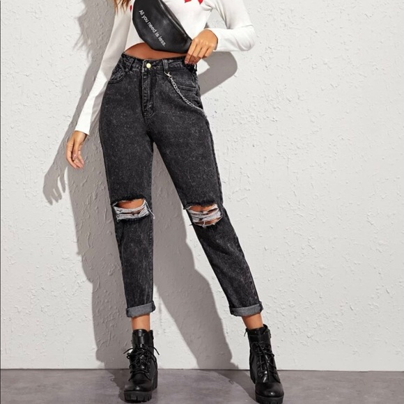 High Waisted Ripped Mom Jeans with Chain - Picture 2 of 3